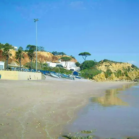 Charming In With Shared Pool Apartment Albufeira