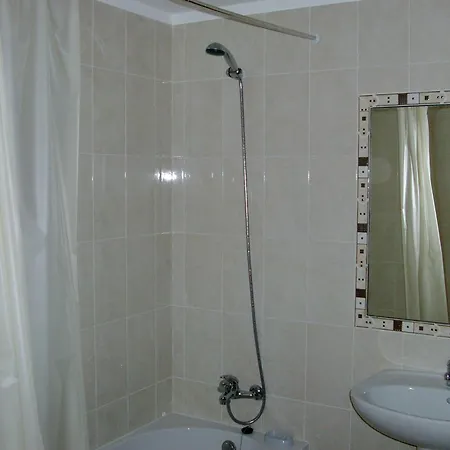 Apartamento Charming In With Shared Pool Albufeira