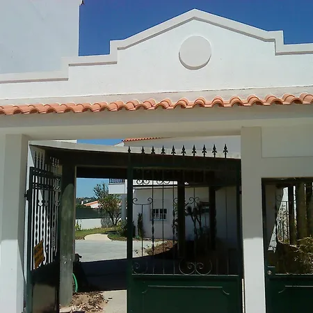Charming In With Shared Pool Apartamento