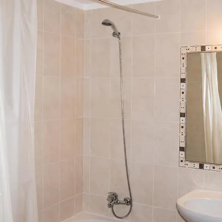 Apartamento Charming In With Shared Pool Albufeira