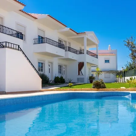 Charming In With Shared Pool Apartamento Albufeira