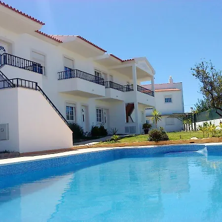 Charming In With Shared Pool Appartement *