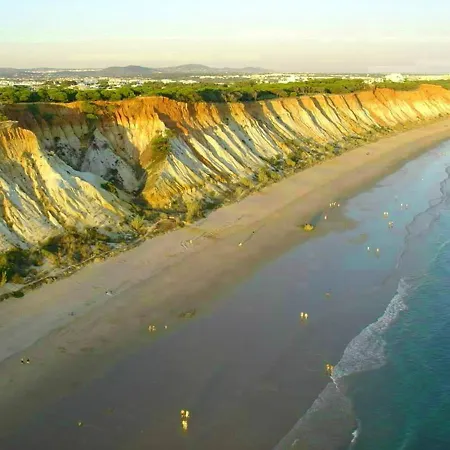 Charming In With Shared Pool アパート *