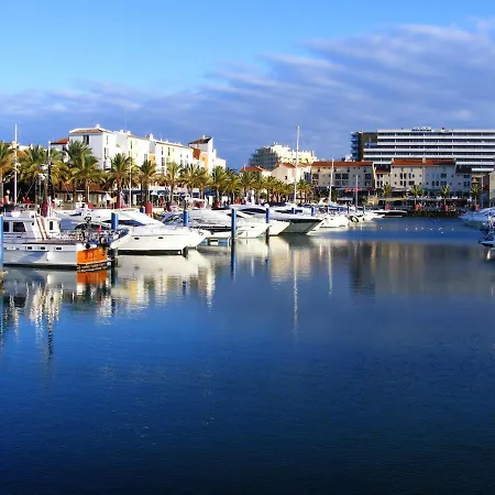 Charming In With Shared Pool *